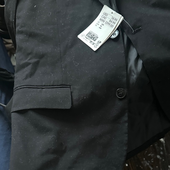H&M Elegant Black Sport Coat - Picture 3 of 7